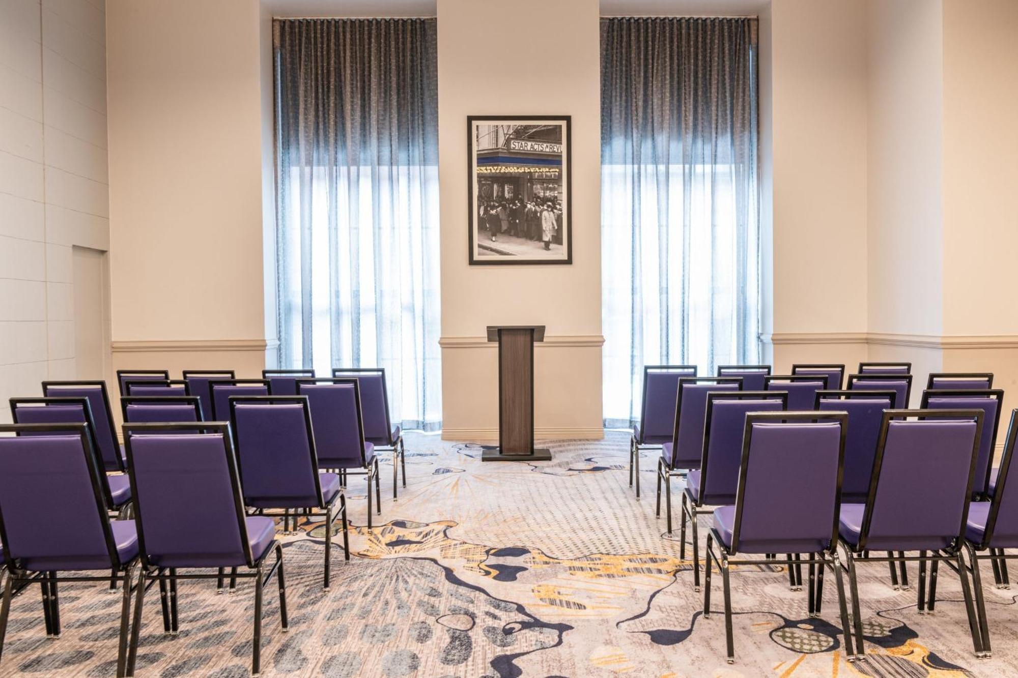Springhill Suites By Marriott Baltimore Downtown Convention Center Area Exteriör bild